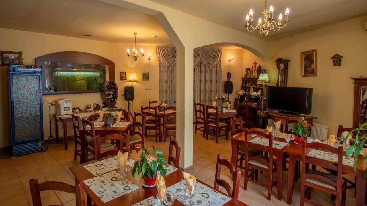 Pensiunea Alpin Paltinis Bagian luar foto